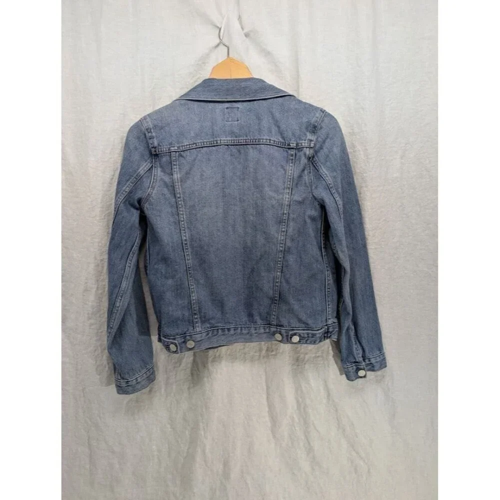 Gap Womens size small - Medium Wash Long Sleeve Button Up Cotton Denim - Picture 5 of 7